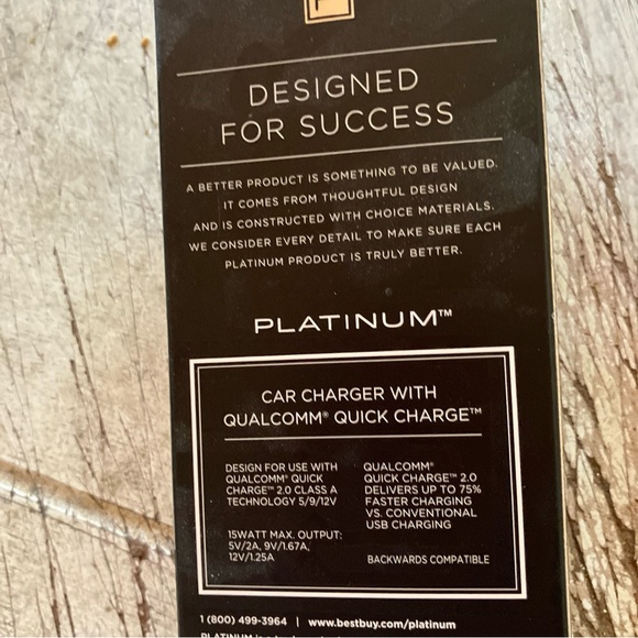 Car charger - Picture 3 of 8